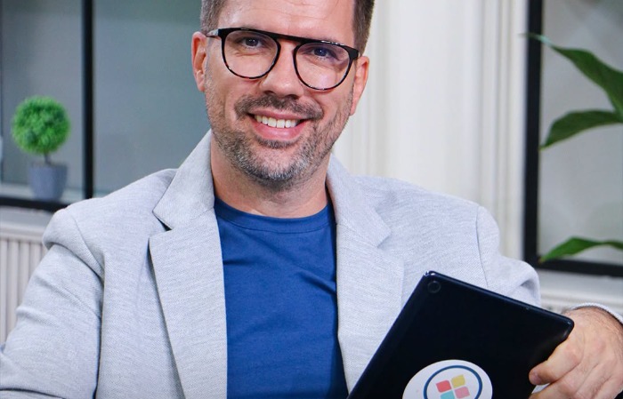 D. Tóth András nyolc év után visszatér az RTL-re