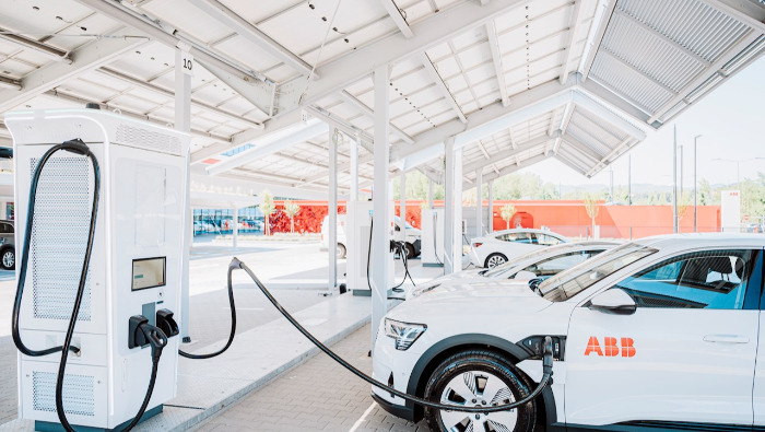 Az ABB E-mobility leszállította az egymilliomodik EV-töltőt