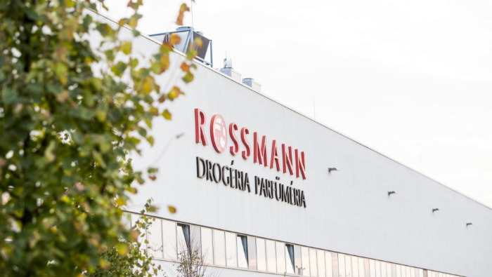 Influencerekkel hódítja meg a TikTokot a Rossmann