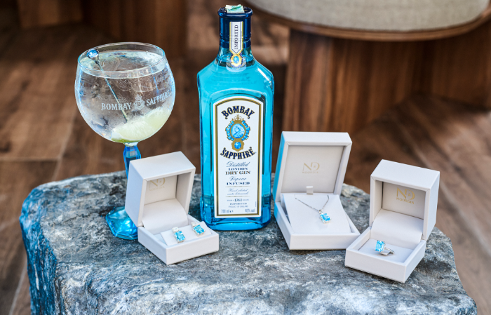 Limitált ékszerkollekciót hozott ki a NOORDIA és a Bombay Sapphire 