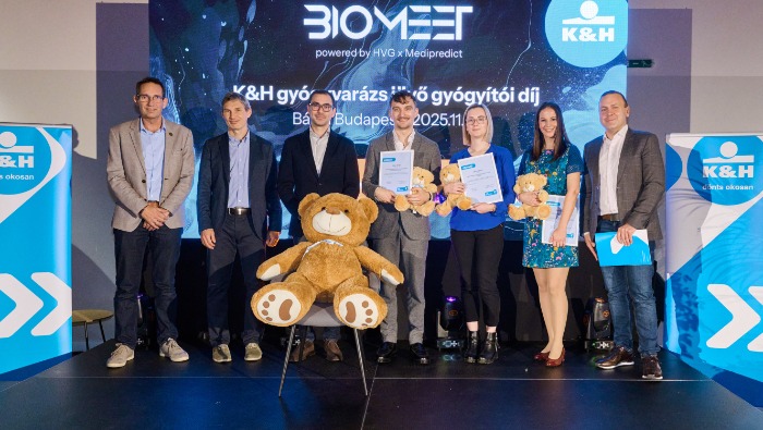 Gyermekegészségügyi szakdolgozókat is díjazott a K&H