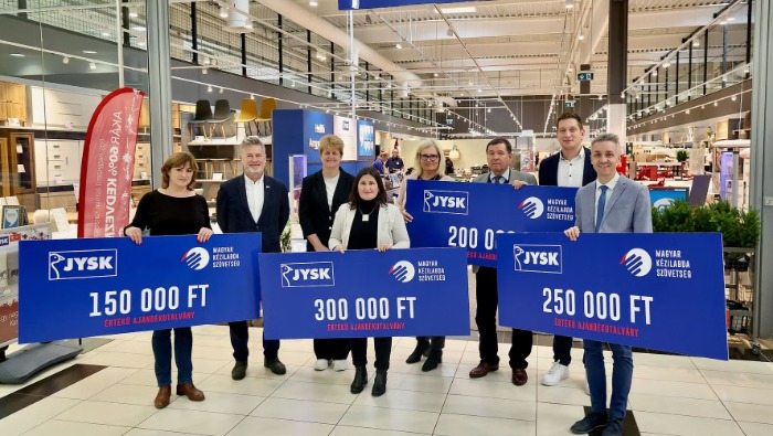 Iskolákat segített a JYSK és a Magyar Kézilabda Szövetség