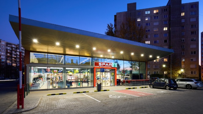 SPAR: 1,4 milliárd forintos fejlesztés Pápán és Miskolcon