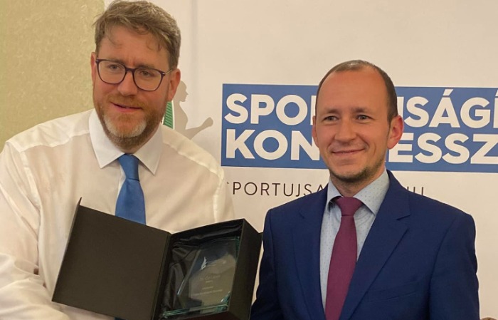 Az MSÚSZ menesztené saját elnökségét, köztük Szöllősi Györgyöt is