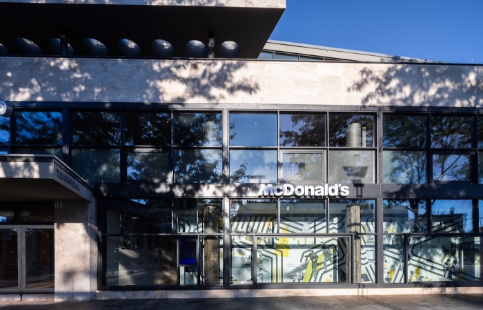 Új McDonald's nyílt az Erzsébet téri Terminálban, mutatjuk belülről!